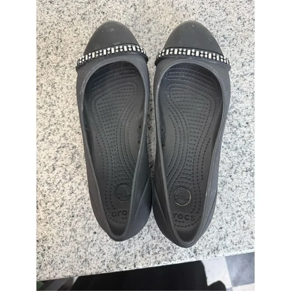 Crocs Womens Shoes 6 Solid Black Rhinestone Detail Closed Toe Slip On Ballet Fla